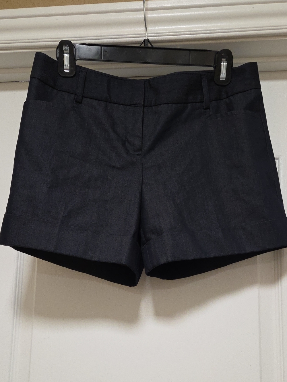Express Editor Cuffed  Size 2 Dressy Shorts